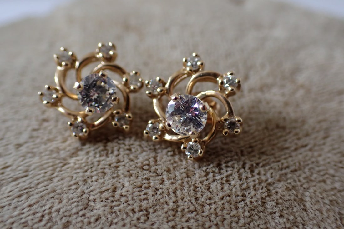 14K Diamond Earrings with 6 Diamond on each Jackets (1 of 10)