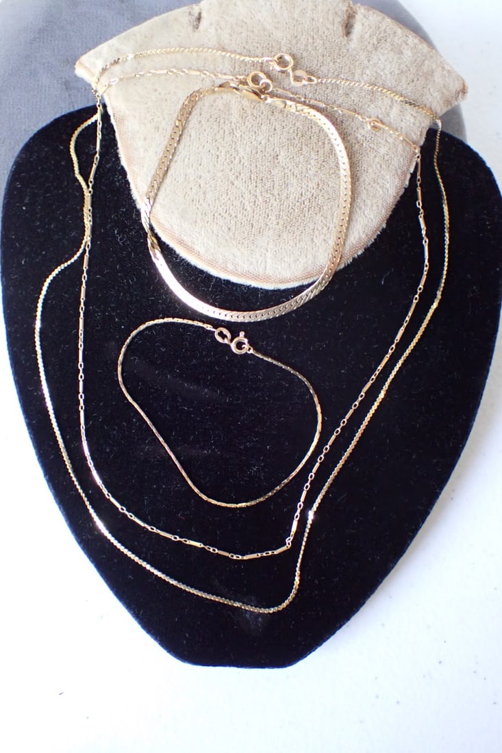 14K (2) Bracelets and (2) necklaces (1 of 14)