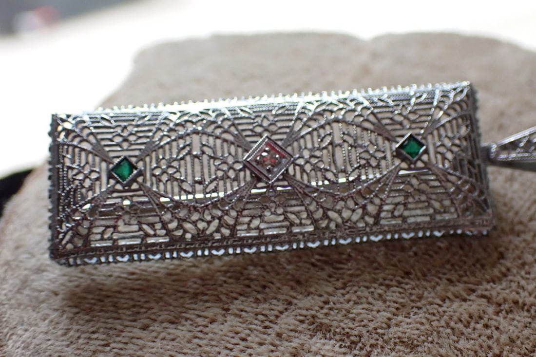 14K White Gold Filagree Pin and Pendant Emeralds & Diamonds: 1 3/4 long 5/8 wide 4.5 Grams