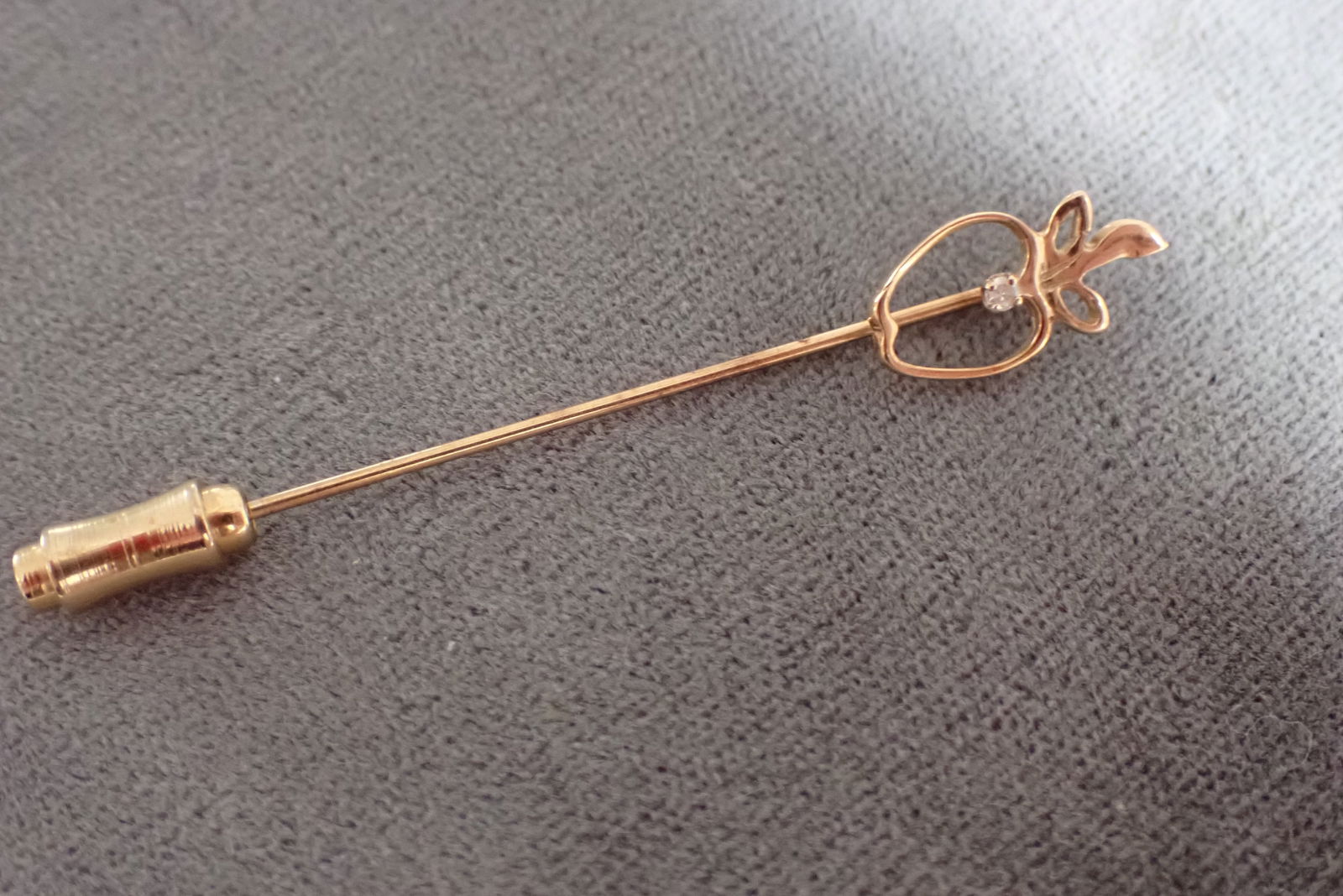 14K & Diamond Apple Stick Pin (1 of 6)