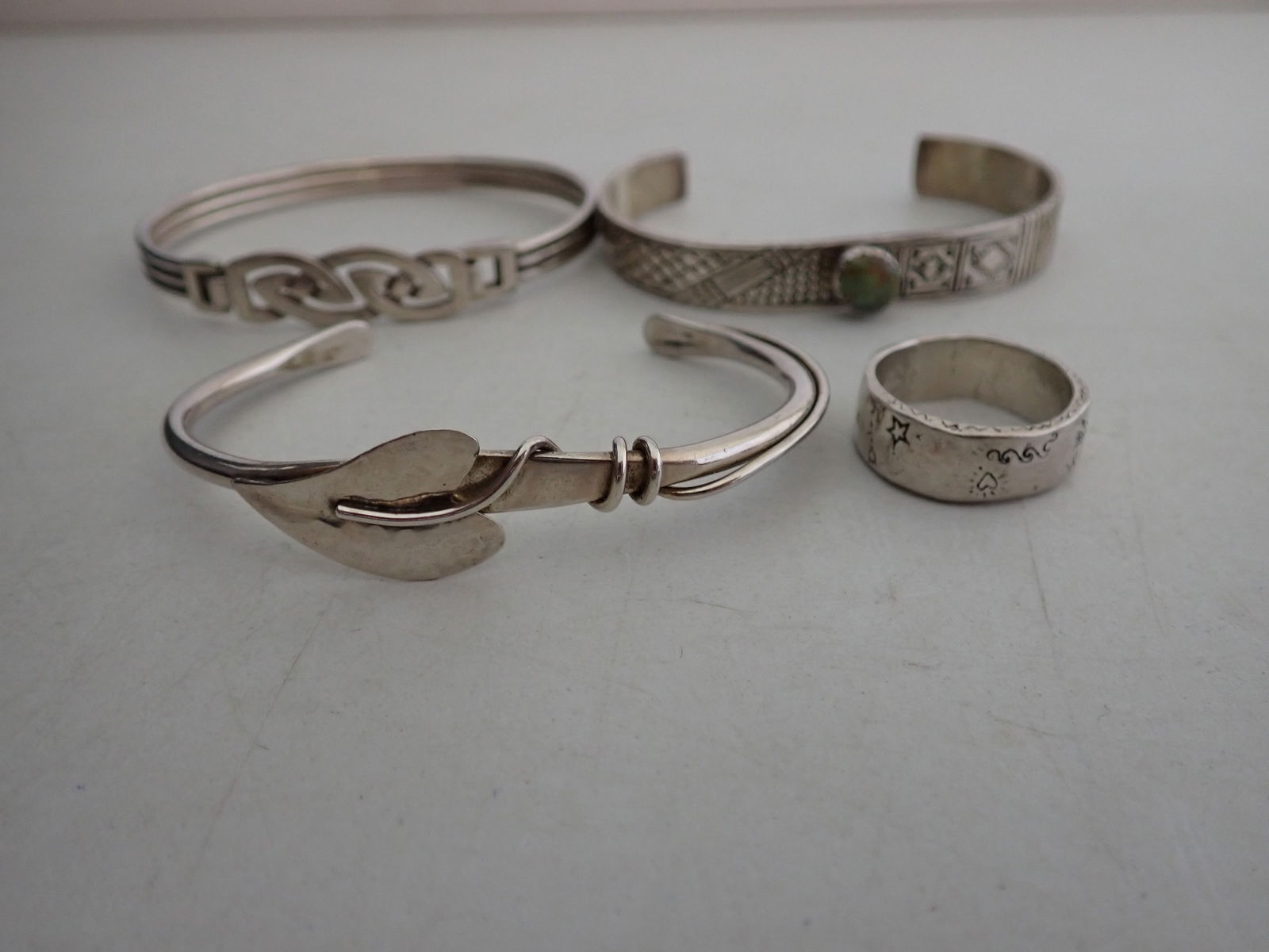 Sterling Silver 925 Cuff Bracelets & Ring (1 with green stone) (1 of 9)