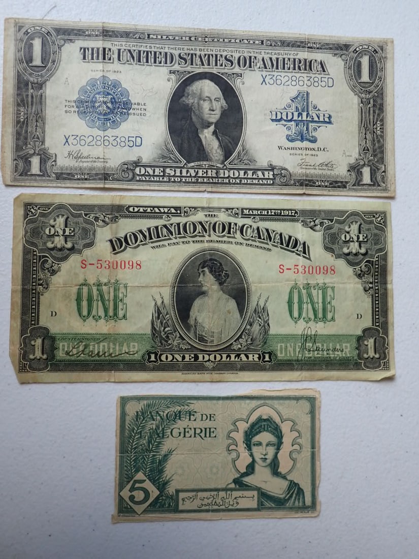 1917 Canada Dollar Note, 1923 U.S. Dollar Note and Algiers 5 Franc Note (1 of 7)