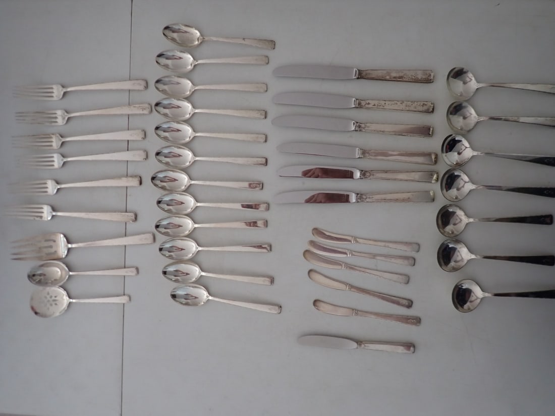 Towle Old Lace Sterling Silver Flatware - Nearly Complete Set for 6 (1 of 13)