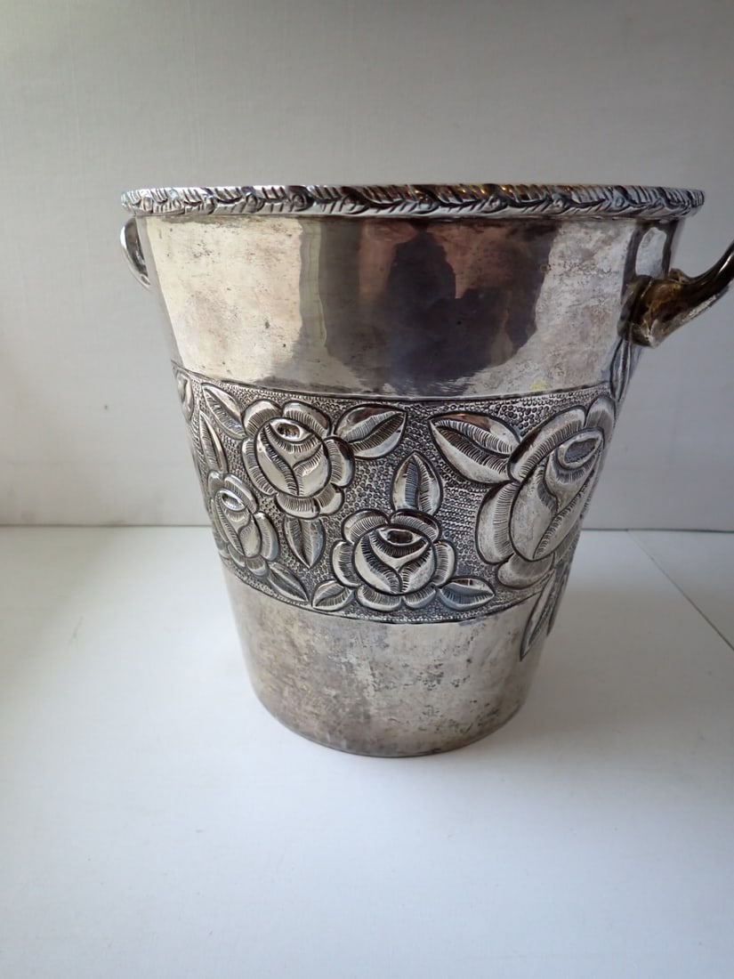 Vigeuras Mexican Sterling Silver Handled Ice Bucket with Roses (1 of 8)