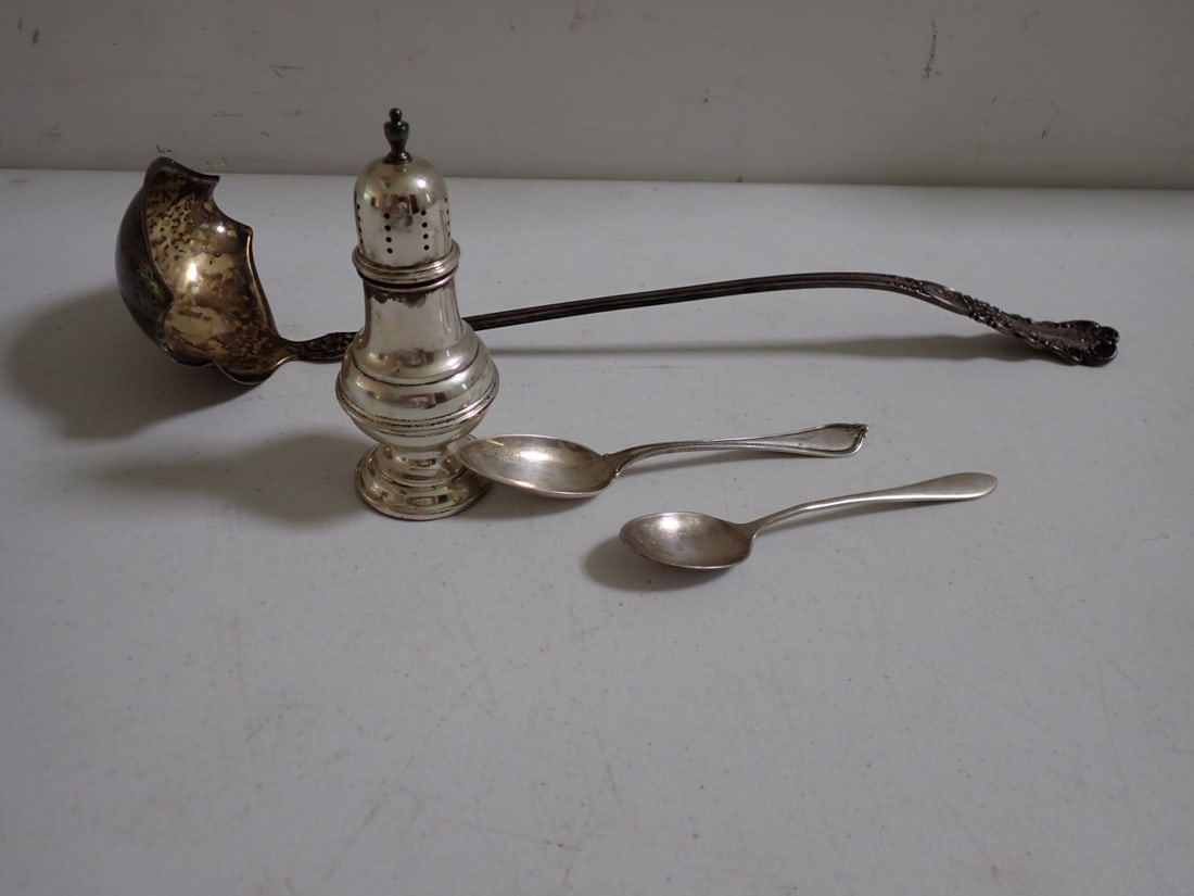 Sterling Silver Ladle, shaker and 2 Spoons (1 of 9)