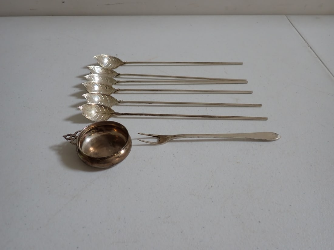Tiffany Sterling Silver Iced Tea Spoons,  Porringer and Fork (1 of 9)