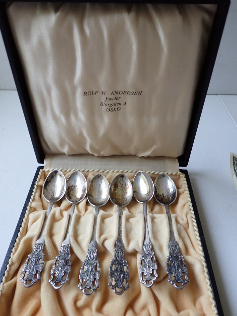 Ornate Norwegian Silver Demitasse Spoons in Case (1 of 8)