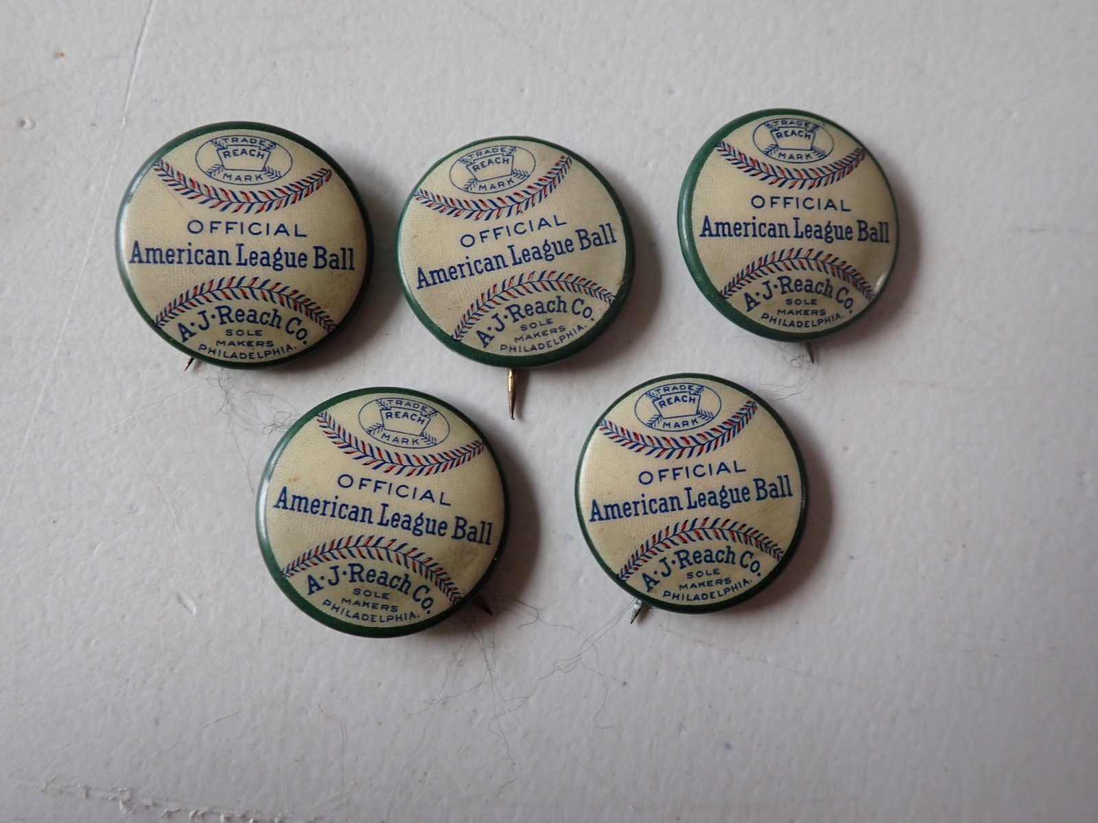 5 Reach American Baseball circa 1910s Pinbacks: AJ Reach "Golf Makers" Philadelphia 7/8" Celluloid Face Pinbacks