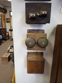 3 Oak Telephone Bells