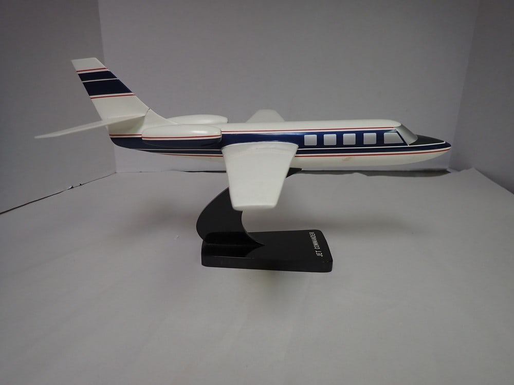 "Jet Commander" Plastic Model on base (1 of 6)