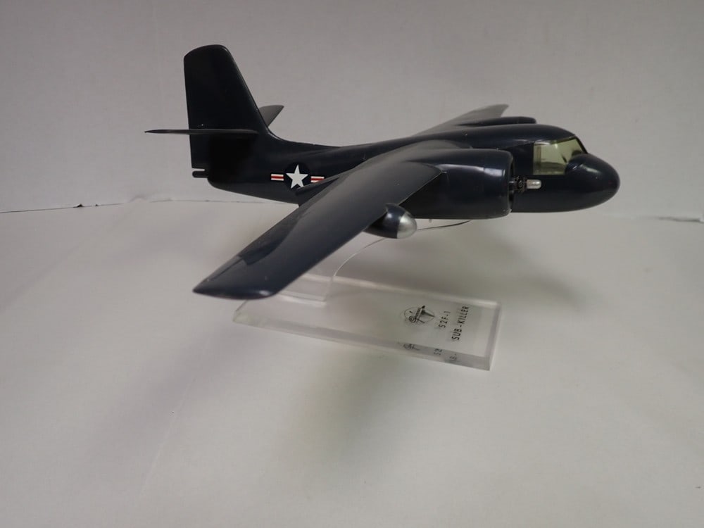 S2F-1 Grumman Sub-Killer on Stand (1 of 7)