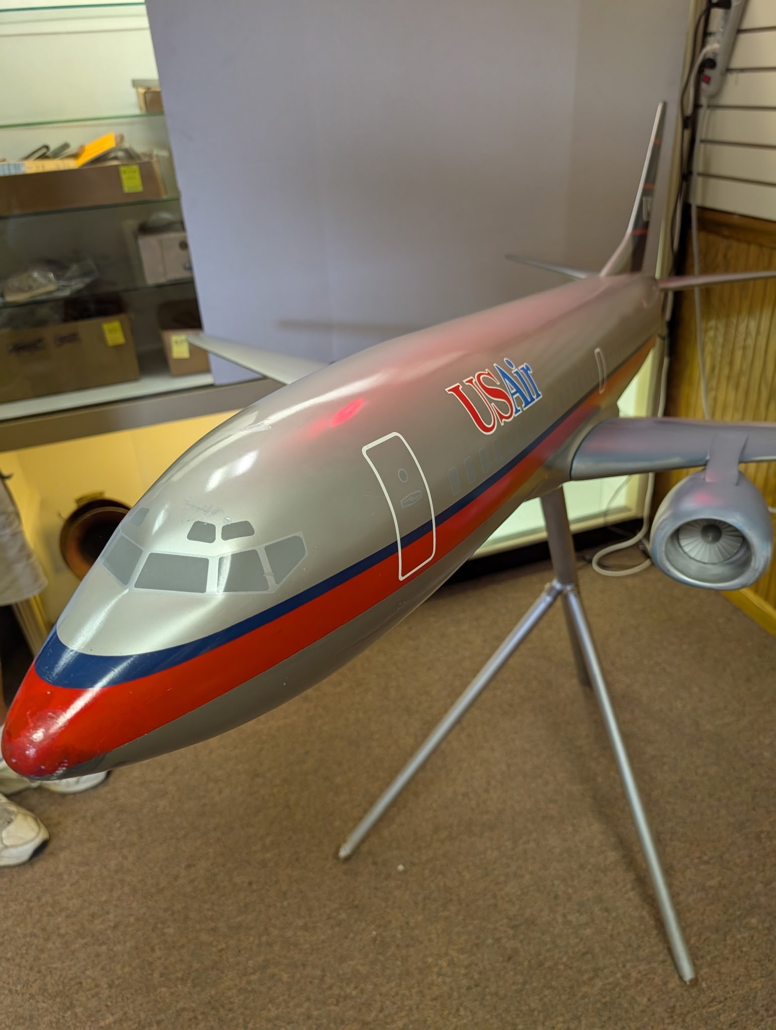 Large US Air Model Airplane (1 of 12)