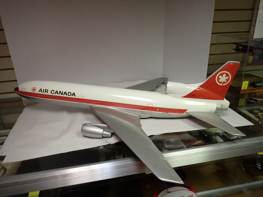 Large Air Canada Resin L-1011 Model: Westway Models. Engine was broken with partial glue repair.Has some other wear, decals chipped. 42 1/2" 38" wingspan