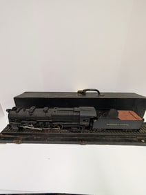 P.R.R. train engine and tender in wooden case