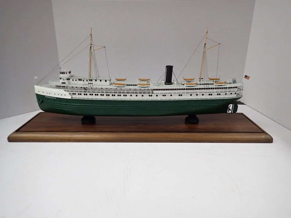 "Minnesota" Passenger Boat Model: Detailed with painted windows, metal railing and lifeboats. Wooden boat: 19 1/2" Base: 23" x 6"