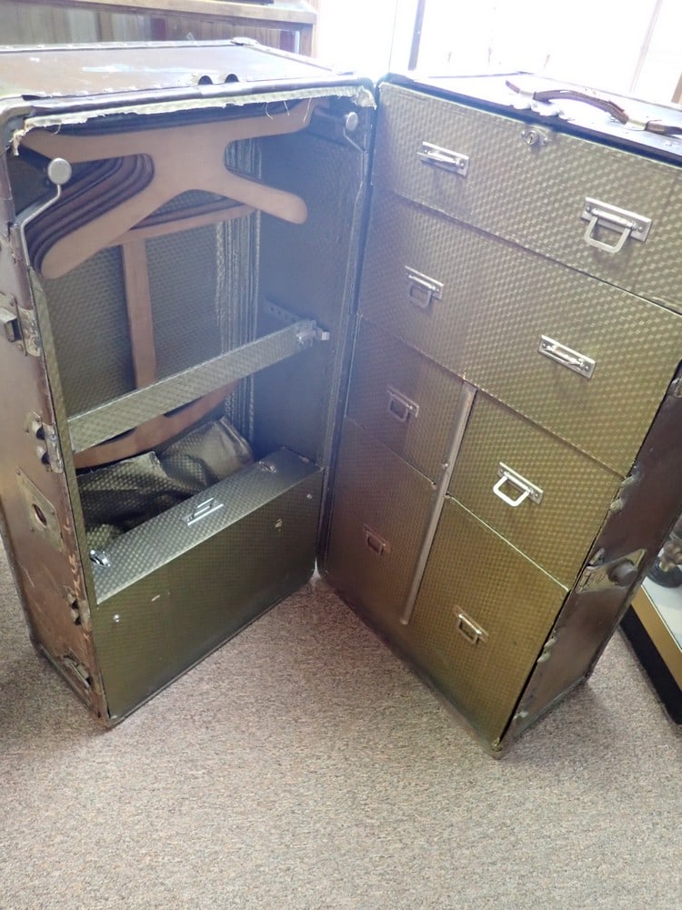 "Kleebers's Globe Tourist" Wardrobe Travel Trunk: Has drawers on side, hangers for clothes on other side when closed. 42" w x 23" H x 22" D