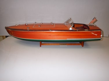 "Garwood Speedster" Wooden Speedboat Model