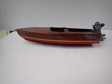 Vintage Lake Boat Model with engine