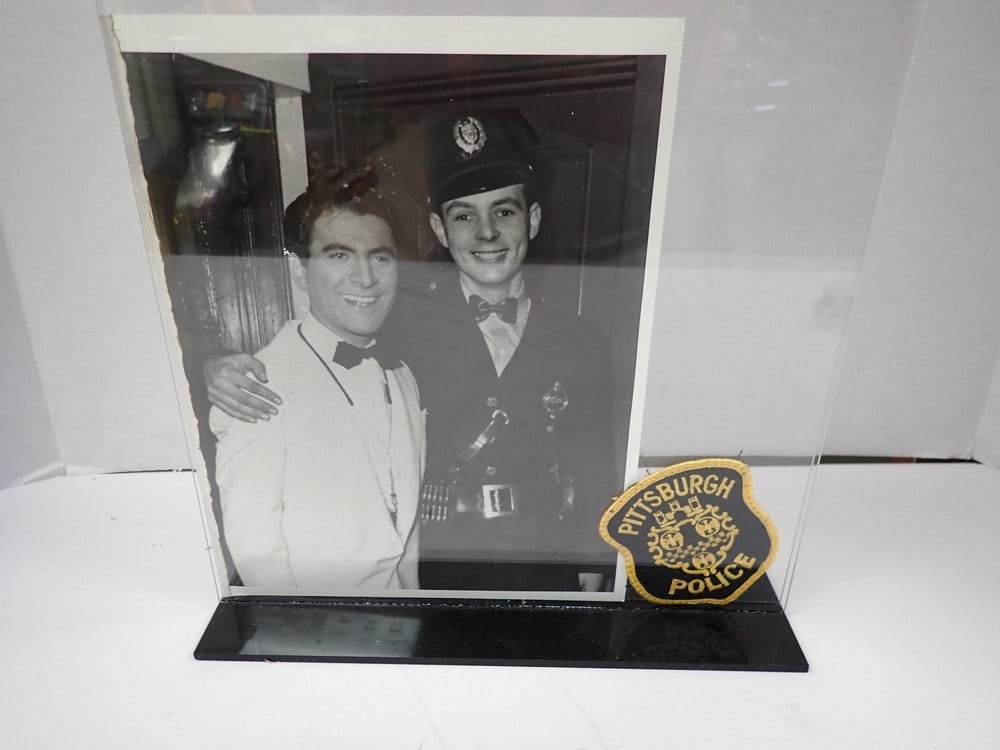 Pittsburgh Officer with Artie Shaw Photo & Police Patch (1 of 3)