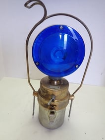 Railroad battery Operated Blue Flasher