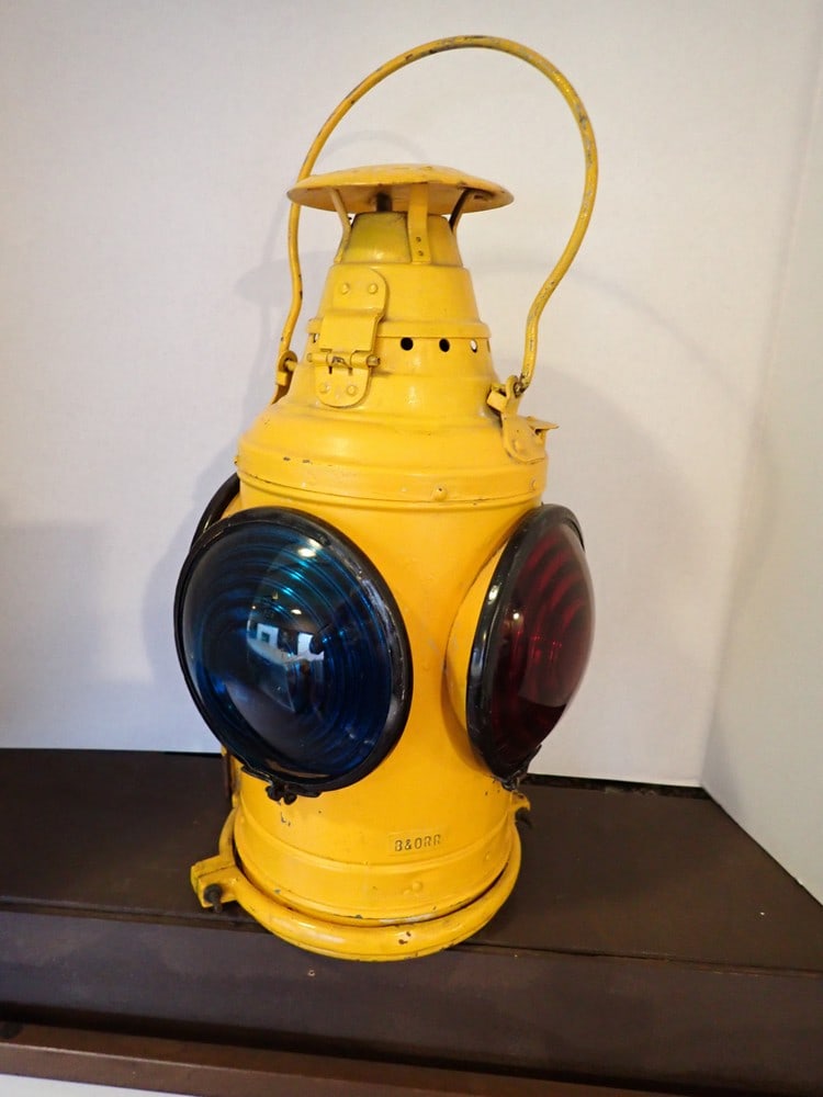 B & O R.R. "Dressel" Tail Marker Lantern (1 of 9)