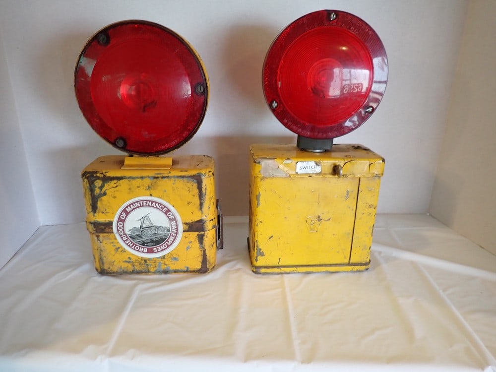 2 Battery Operated End of Train Flashing Markers: Show a little wear and are untested. 11 1/2" x 5 1/2"