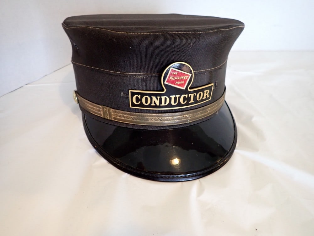 Antique "The Milwaukee Road" R.R. Conductor Cap (1 of 5)