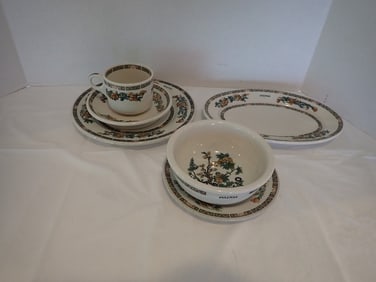 6 Piece set of Pullman China