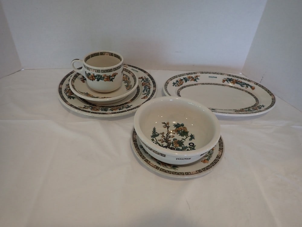 6 Piece set of Pullman China (1 of 12)