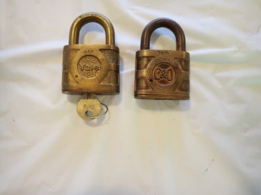 2 Chesapeake & Ohio R.R. and 2 Yale Co. Padlocks