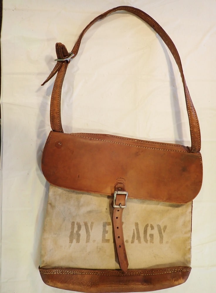 Railway Express Agency Delivery Pouch: Leather & canvas made by Jos. Kantor, Chicago