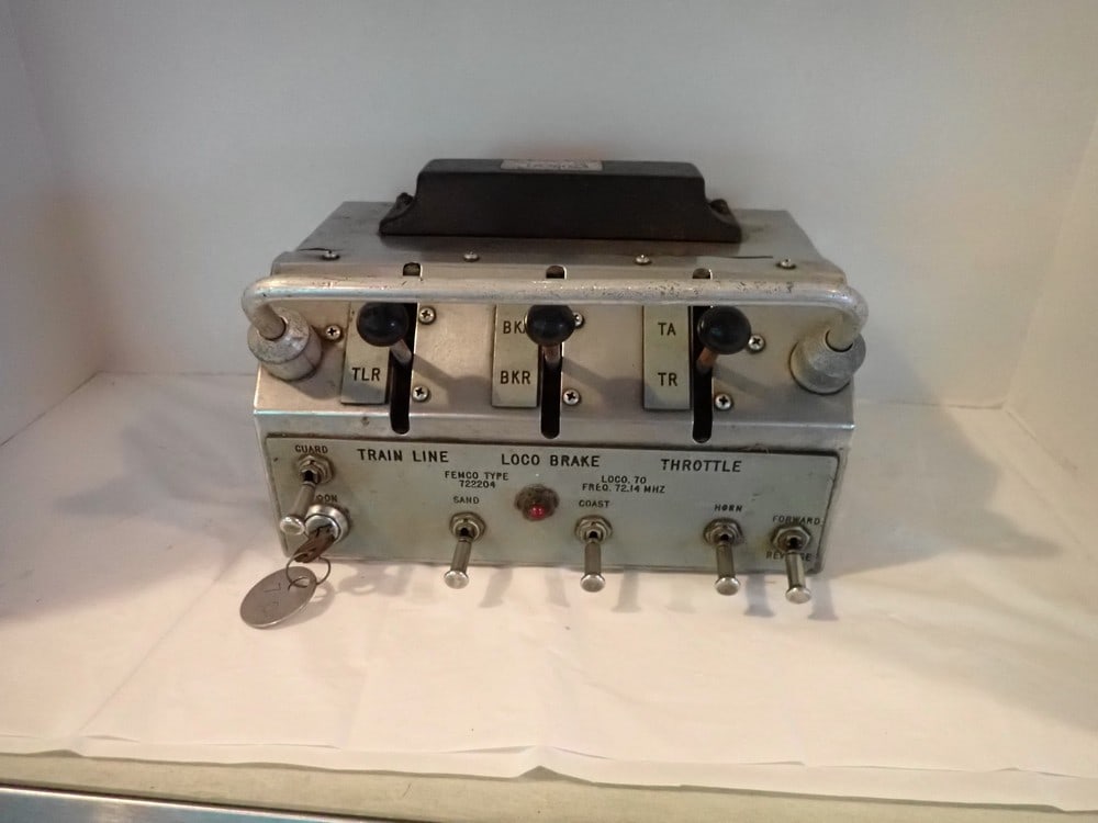 Gulton Train Line Loco Brake & Throttle Control: 10"W, 5 1/4H