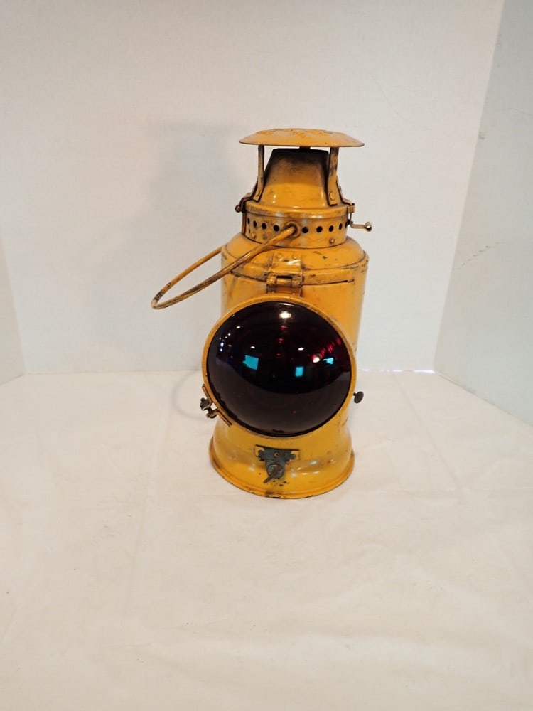 P.R.R. "Adlake" Caboose Lantern (1 of 7)