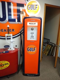 Gulf Gas Pump
