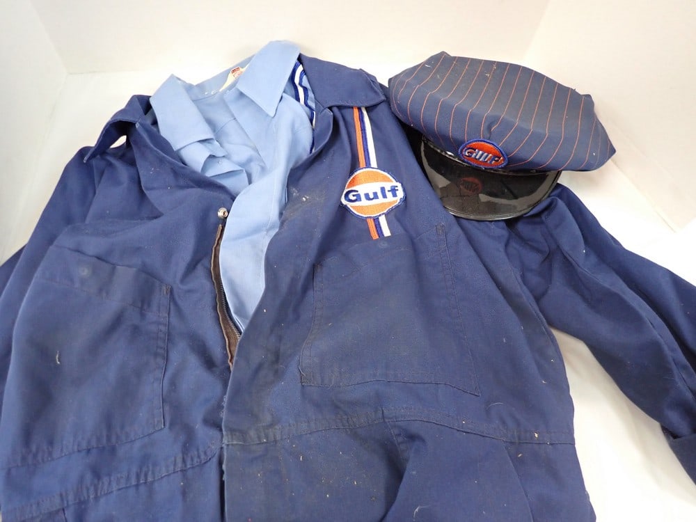 "Gulf" Gas Station Coveralls Uniform & Hat: Embroidered Patch & Stripes on coveralls (size XL), blue uniform shirt with embroidered stripes "Gulf" Hat with patch, size 7