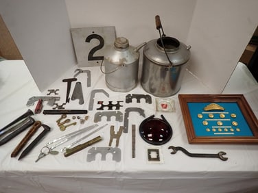 Railroad buttons, pins, etc.