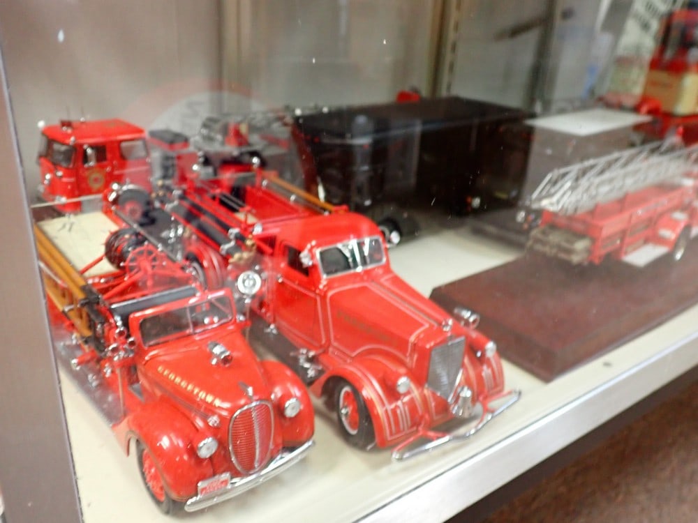 Diecast Fire Trucks, Delivery Trucks (1 of 3)