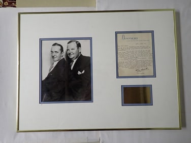 Laurel & Hardy portrait photo Laurel signature