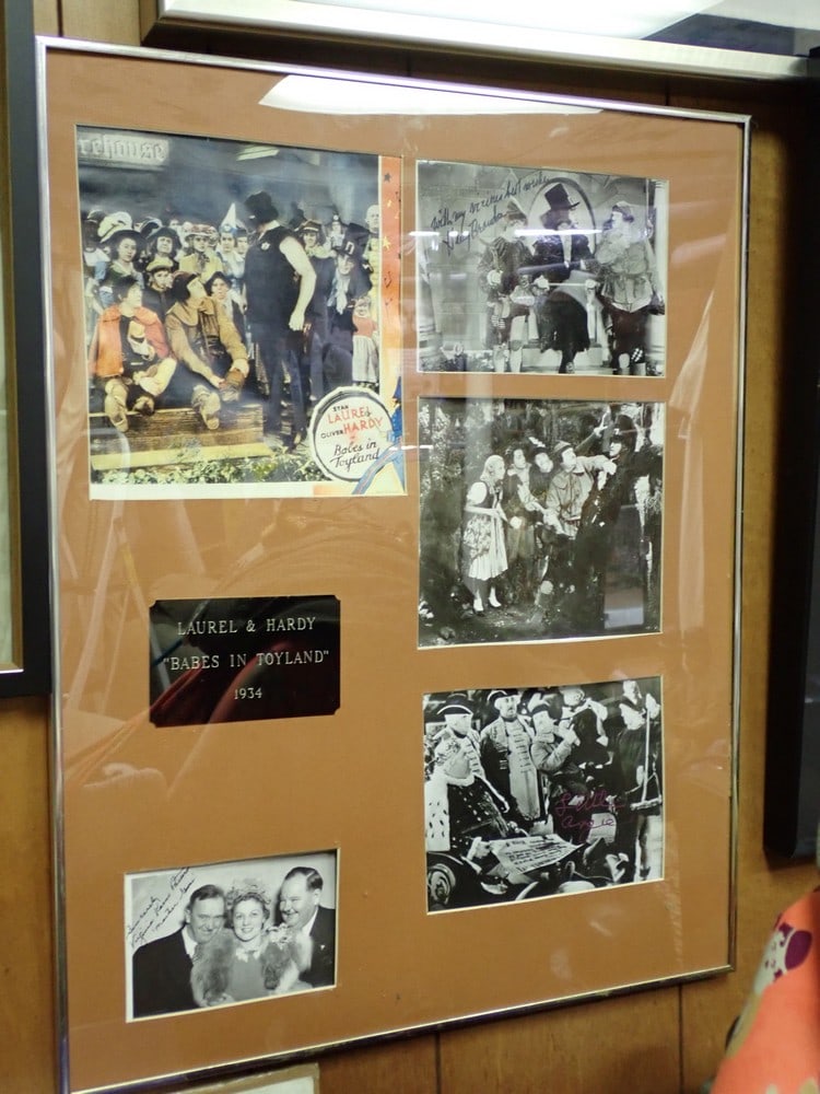 Laurel & Hardy "Babes in Toyland" Signed Display Piece (1 of 11)