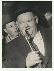 Signed "Oliver Hardy Helan" photo