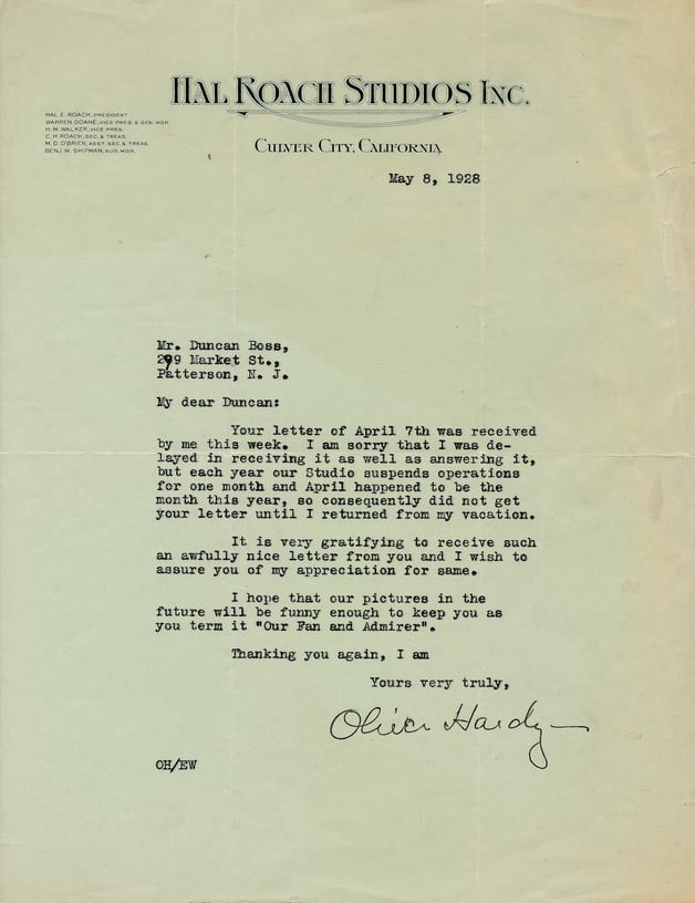 1928 Oliver Hardy Signed Typed Letter with COA (1 of 4)