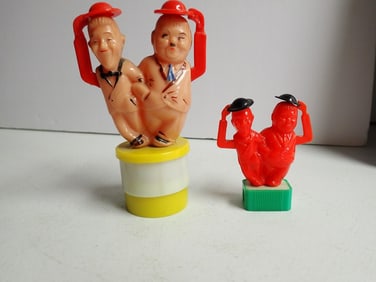 Laurel and Hardy Plastic Plunger Toy & Pencil Sharpener