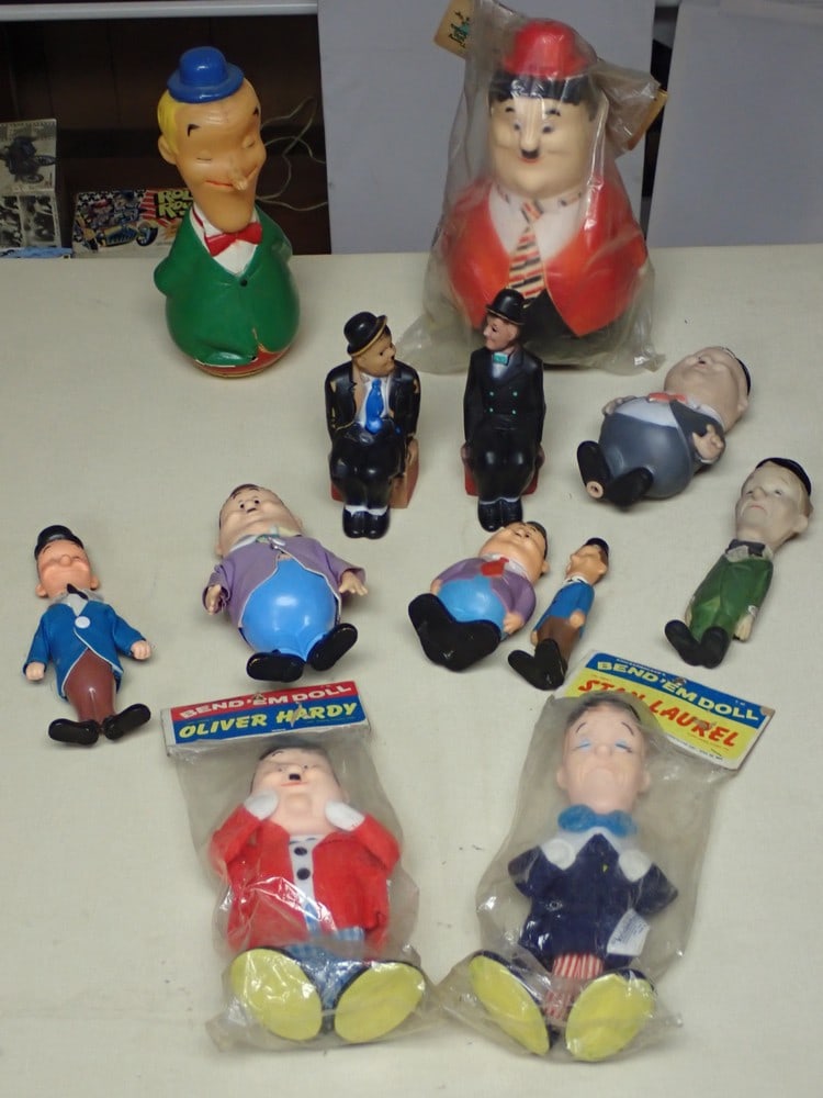 Laurel and Hardy Rolly Polly, Bend'em & Other Dolls (1 of 19)