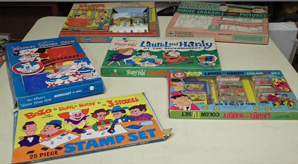 Disney Laurel and Hardy Mickey Mouse Club Toy & (1 of 12)