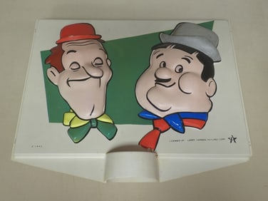 Laurel and Hardy Larry Harmon Pictures Display