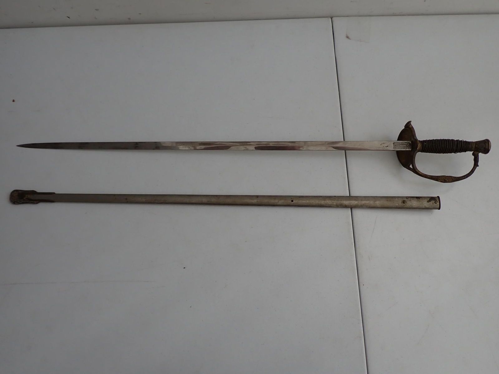 Model 1860 Field and Staff Officers Sword (1 of 11)