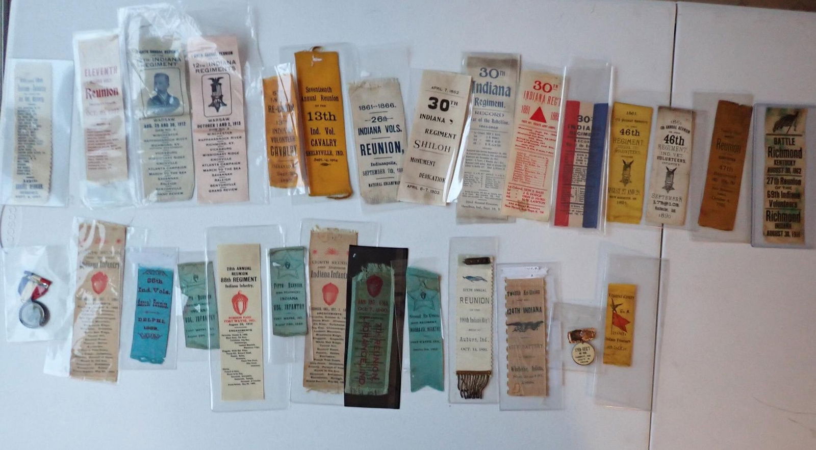 75th & 101st Indiana Vols ribbon listing battles, etc.: Indiana Regimental Veterans' ribbons & badge