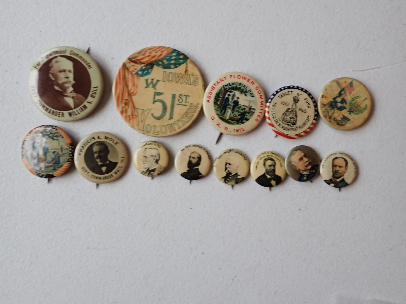 Civil war related pinback badges (1 of 7)