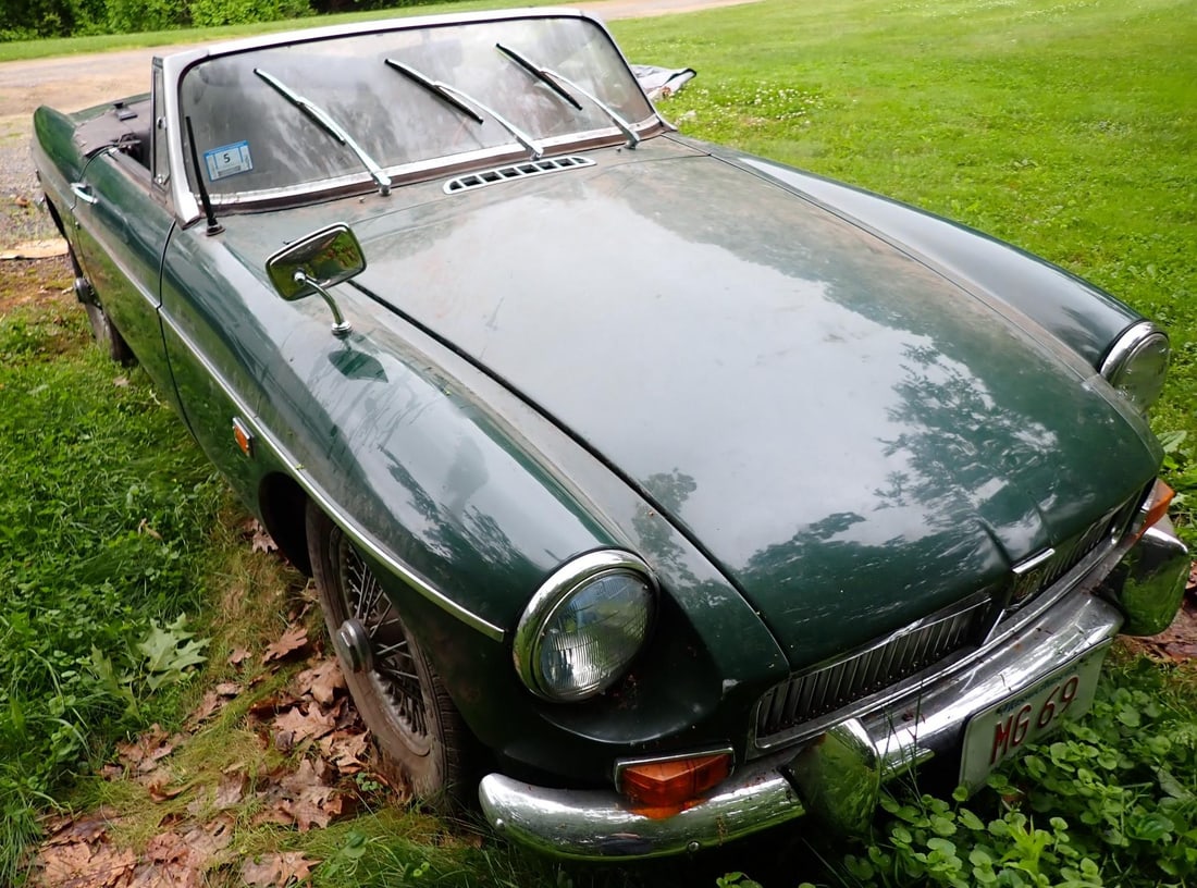 1969 MGB Convertible - 4