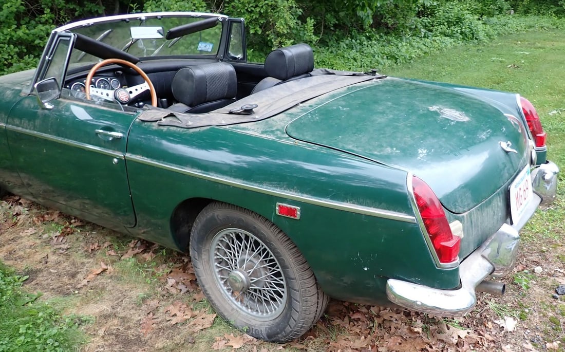 1969 MGB Convertible - 7